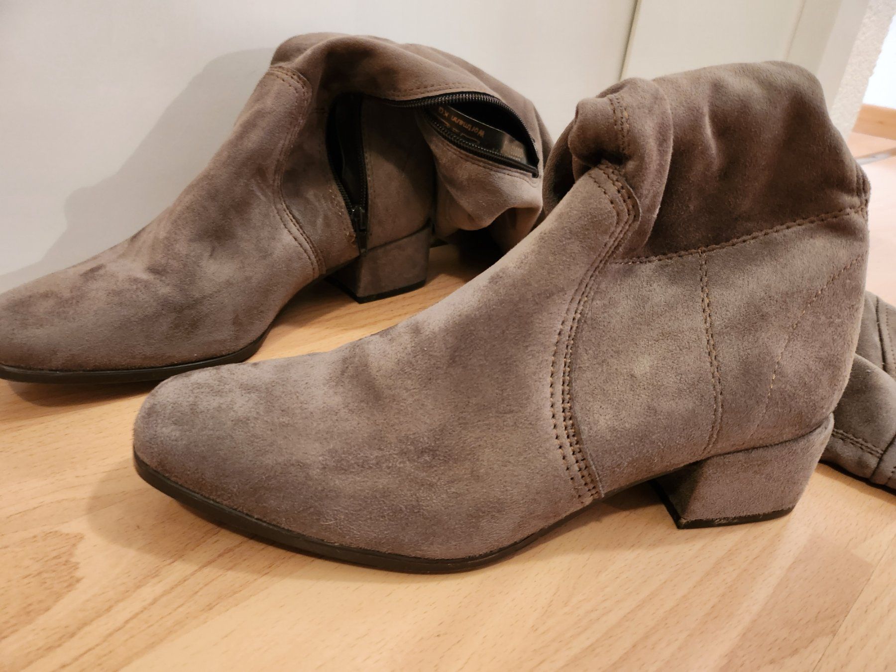 Tamaris Chaussures femmes: Tamaris Overknees – D'occasion à Kefikon TG par Livline 1