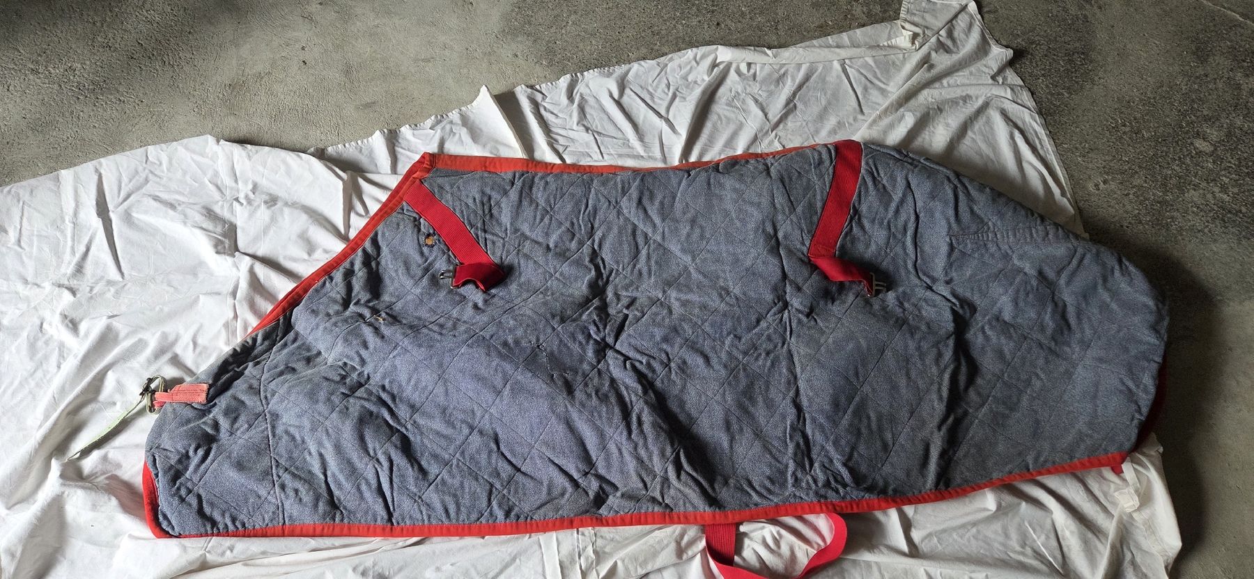 Coperte: Baumwolldecke – Usato da Zetzwil venduto da Rose050
