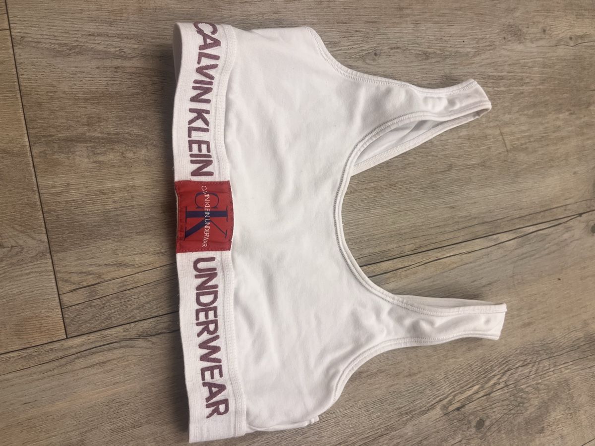 Calvin Klein Sonstige Unterwäsche: Calvin Klein BH / S – Neu (gemäss Beschreibung) aus Bülach von Lele_00