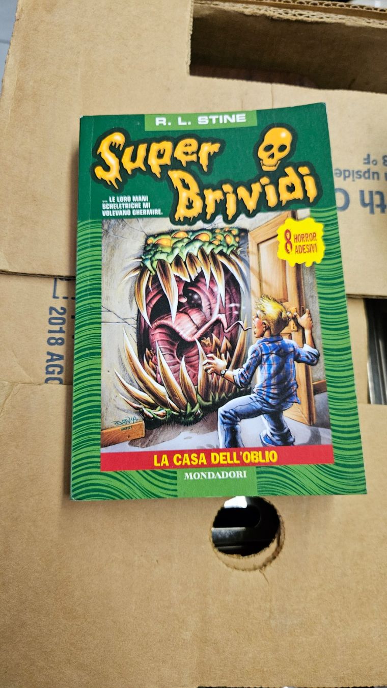 Libri: Libro Super Brividi "La casa dell'oblio" – Usato da Melano venduto da H-Sara