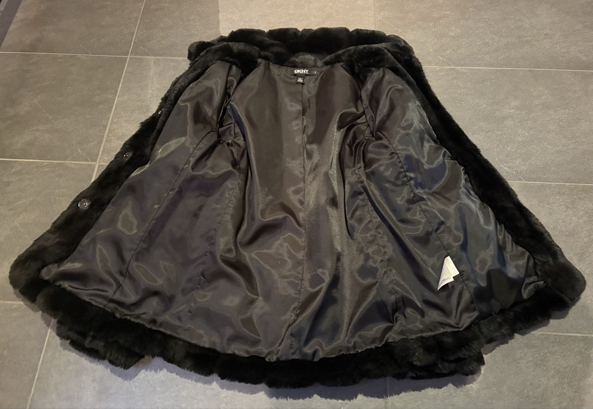 DKNY Cappotti: Kurzmantel / Jacke DKNY Gr. S – Nuovo (secondo la descrizione) da Tagelswangen venduto da lykainion 5