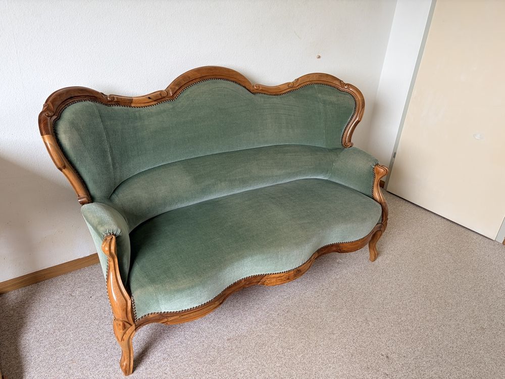 Antikes Louis-Philippe Sofa / Kanapee, Nussbaum, grün samtie (Gebraucht ...