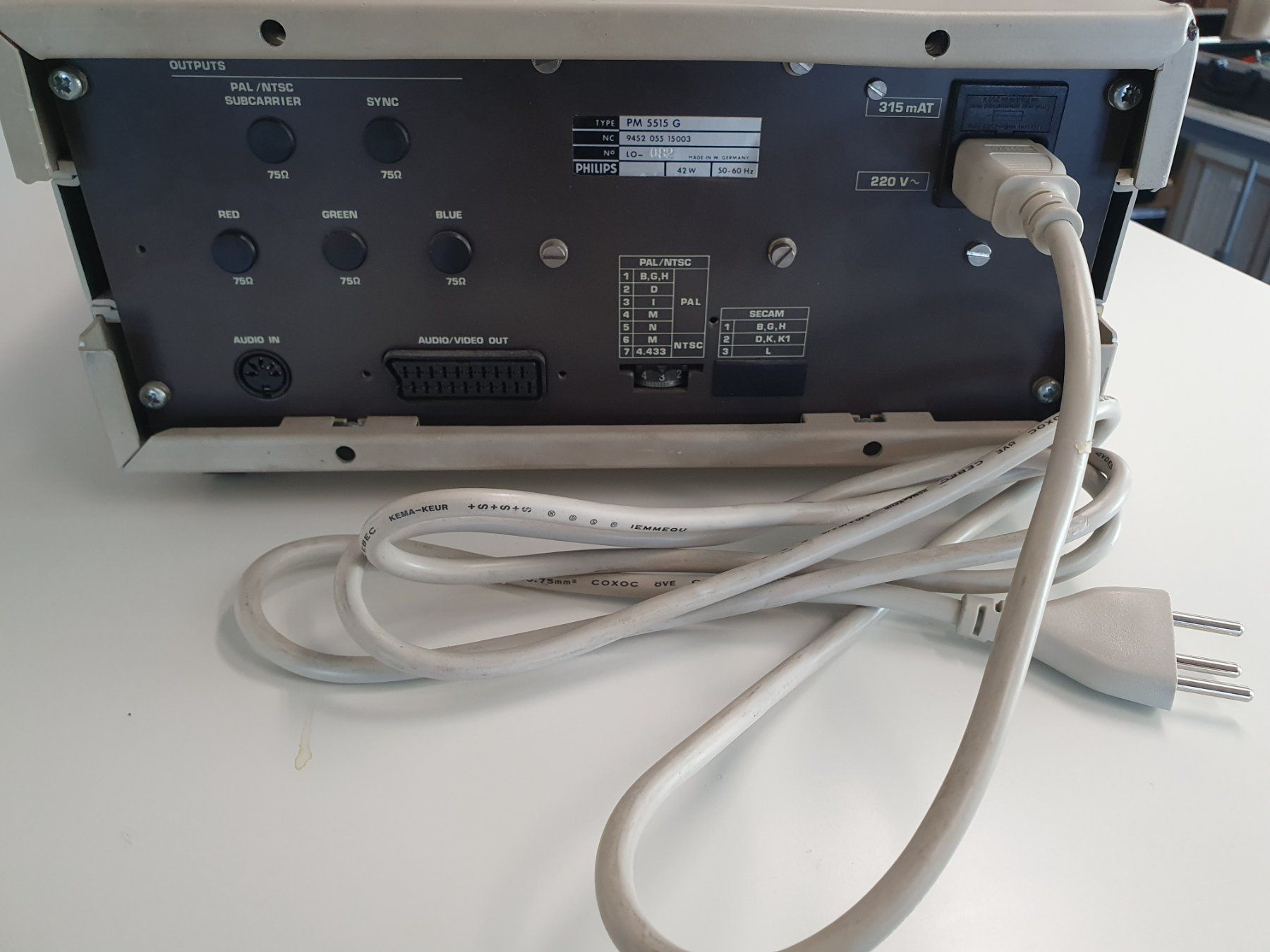 Philips Messen: Philips PM 5515 Colour TV Pattern Generator – Gebraucht aus Schlieren von  8