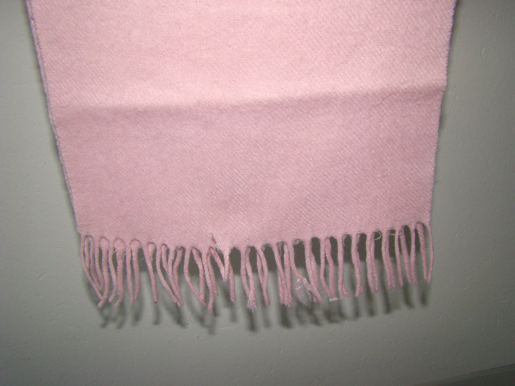 Foulards & écharpes: Schal rosa mit Fransen – D'occasion à Malters par burzi 1