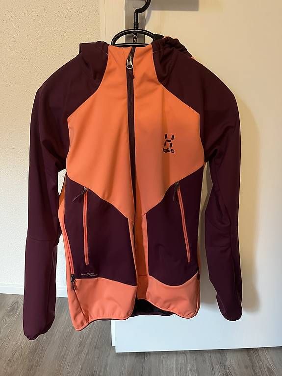 Giacche: Softshell Jacke Haglöfs Grösse S – Usato da Erstfeld venduto da imla_