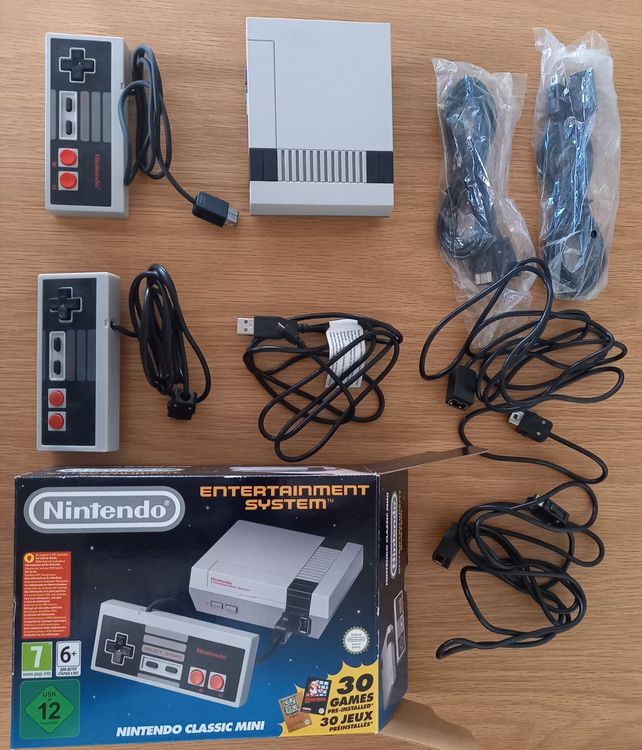 NINTENDO CLASSIC MINI 30 GAMES mit Zubehör (Gebraucht) in Fribourg für ...