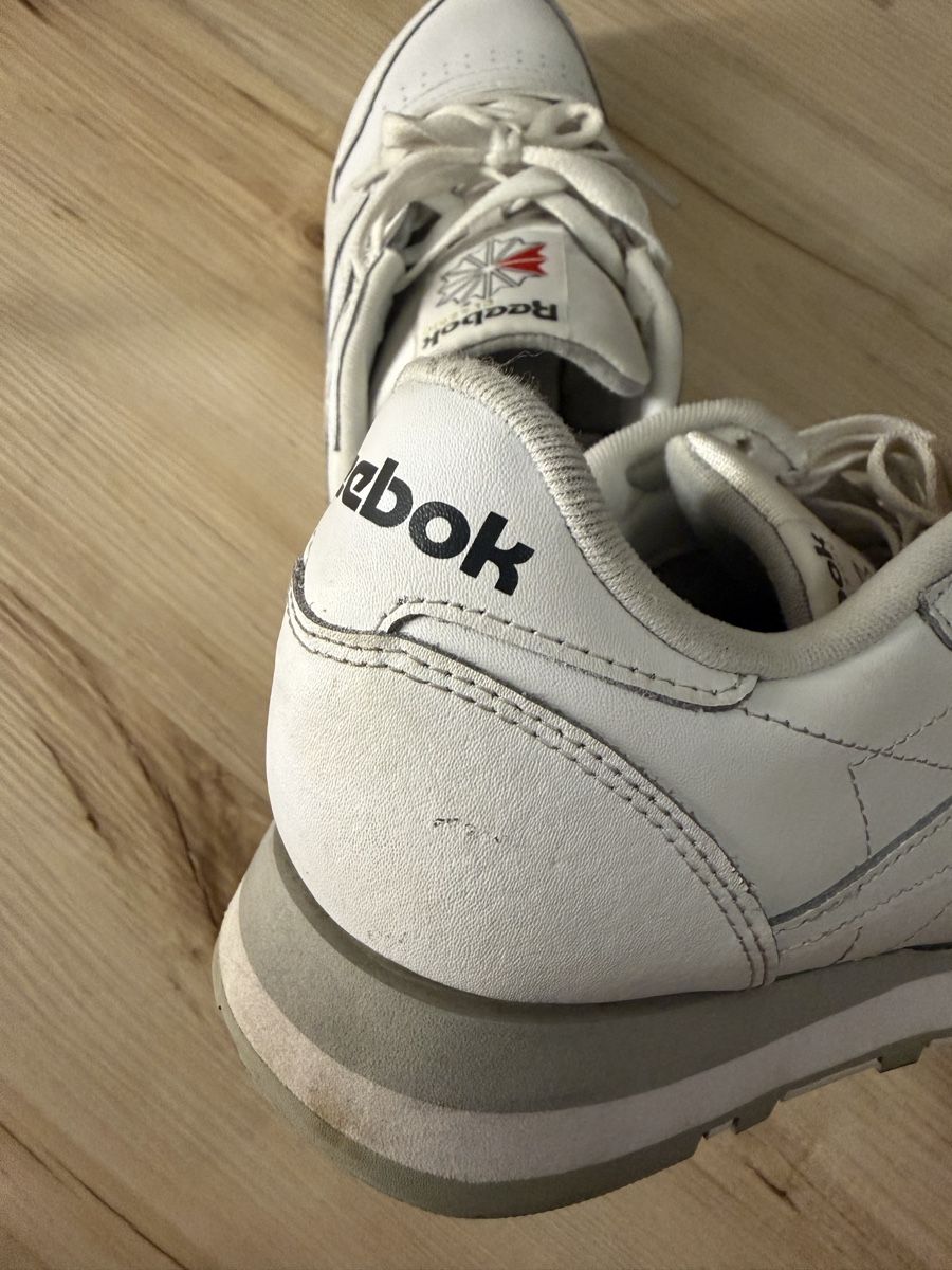 Reebok Herrenschuhe: Reebok Classic Sneaker weiss – Gebraucht aus Au ZH von sel_z8vp 1