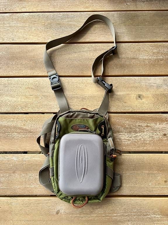 Taschen: Fishpond Chest Pack – Gebraucht aus Guschelmuth von CAB_123