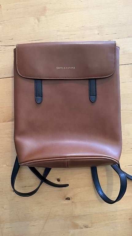 Sacs à dos: Neuwertiger Simth&Canova Leder Rucksack – Neuf avec emballage d'origine à Tagelswangen par shane2000