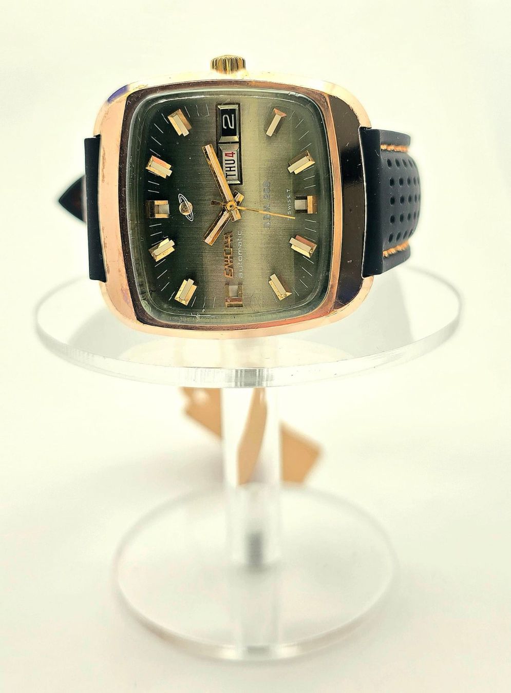 Omega Orologi: ENICAR AUTOMATIC DDM 260 DAY DOUBLE AND DATE CAL.AR 167-02- – Usato da Neftenbach venduto da Taschen-Uhren 5