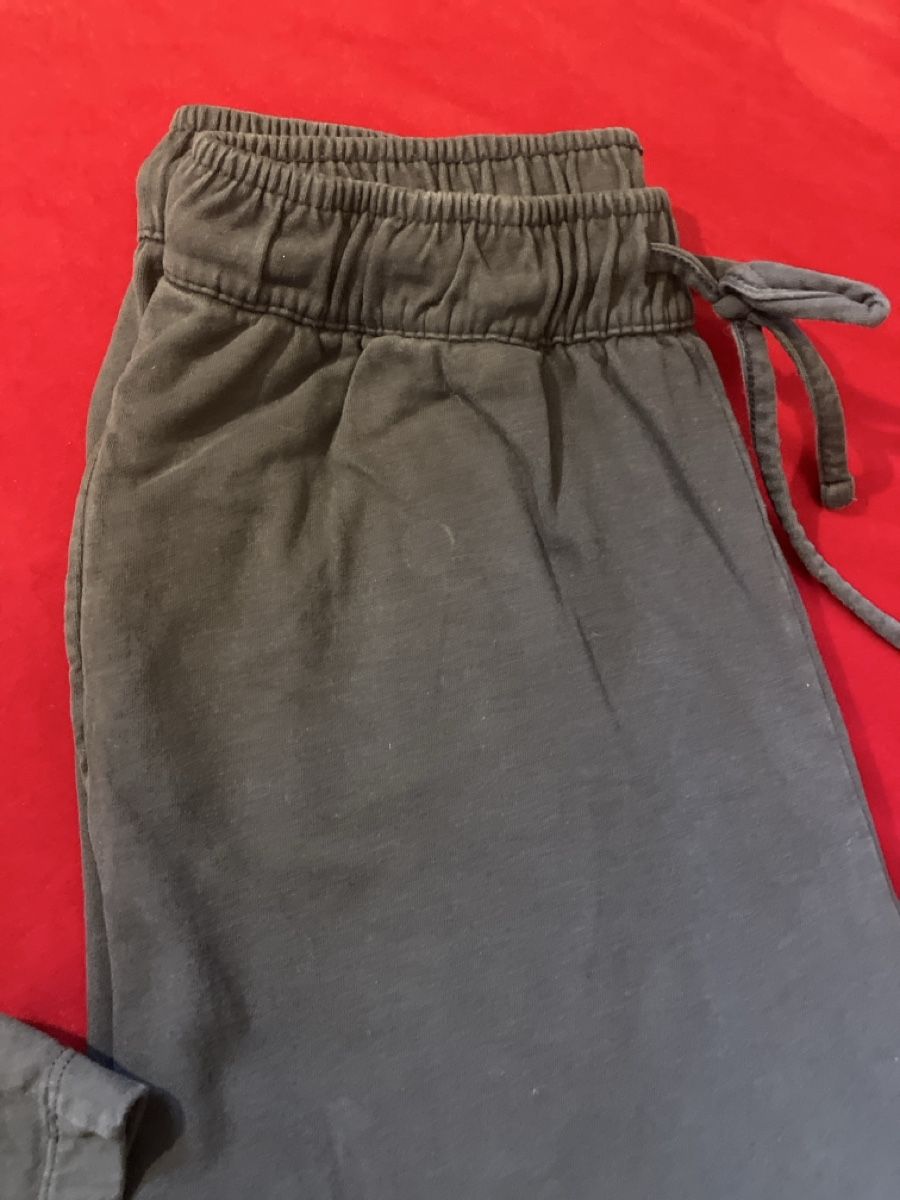 Lotti di vestiti: American Vintage Pullover & Hose Set - Grösse M - Grau 56 – Usato da Muralto venduto da jac_hkz5 4