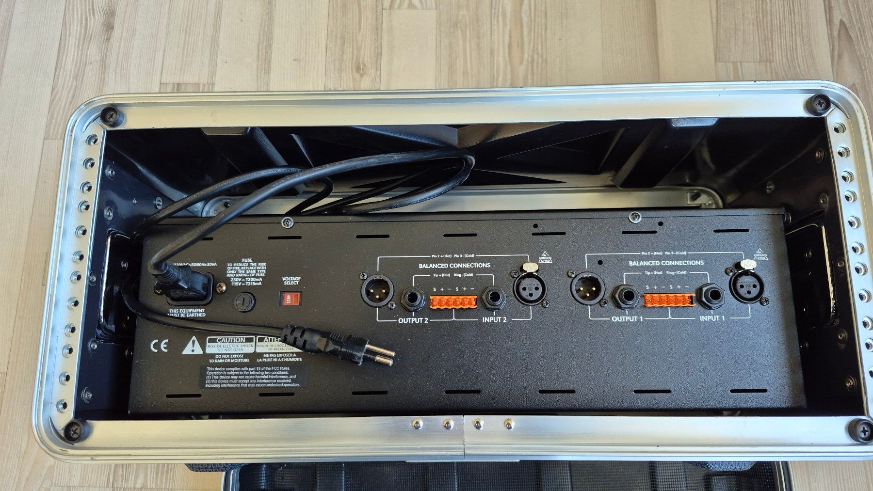 Equalizer: BSS-FCS-966, 2x30 Band Graphischer Equalizer, symetrisch – Gebraucht aus Au (ZH) von Shownow 2
