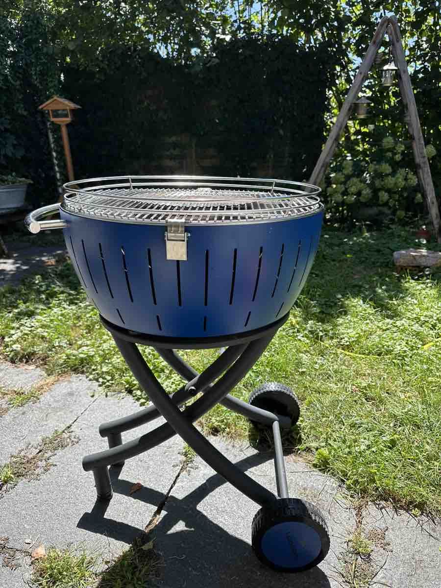 Grills: Lotusgrill XXL blau – Gebraucht aus Uhwiesen von as1_qbd6