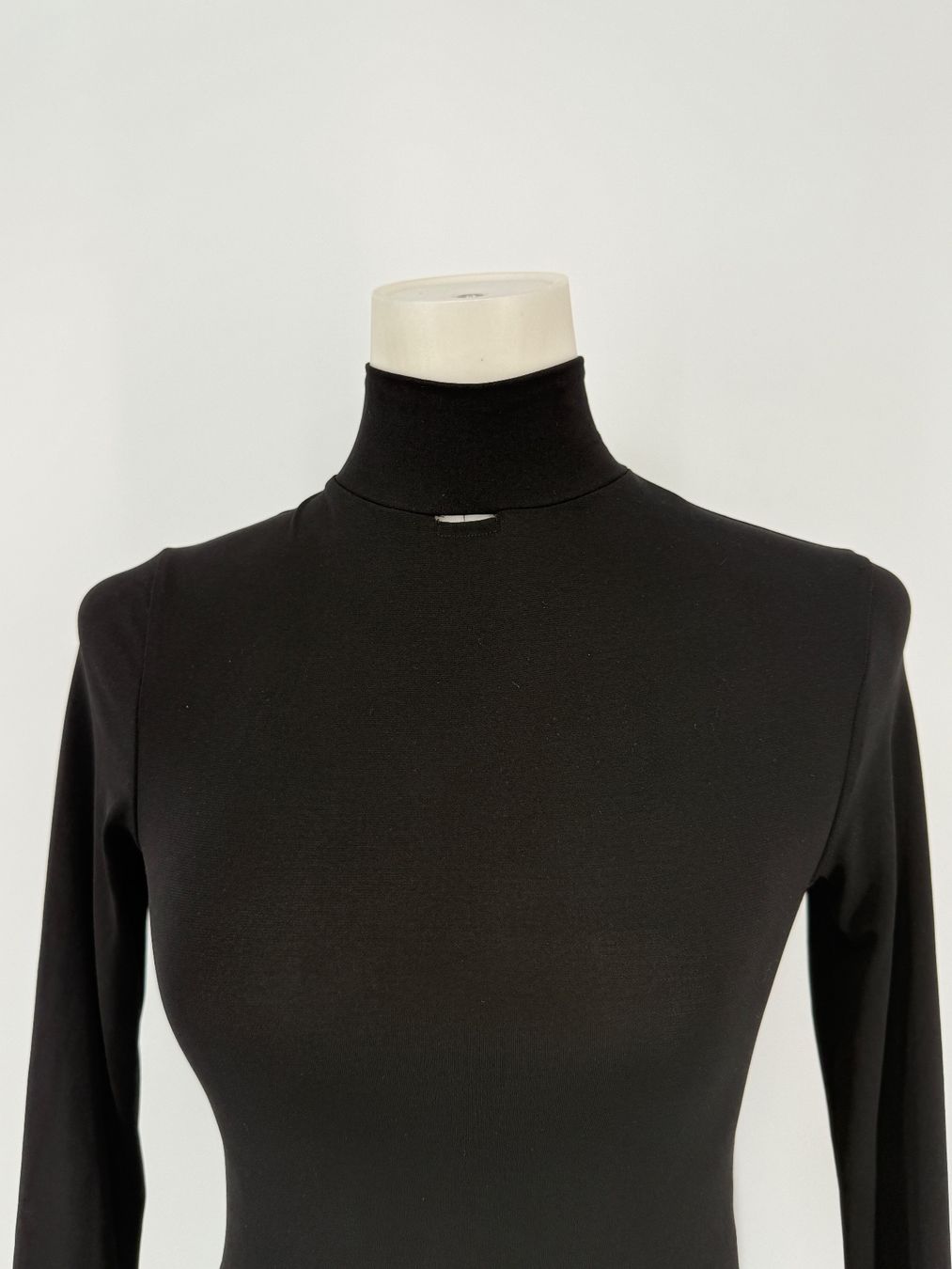 Top: Body Gr. S von Amisu – Usato da Auenstein venduto da moin. 1