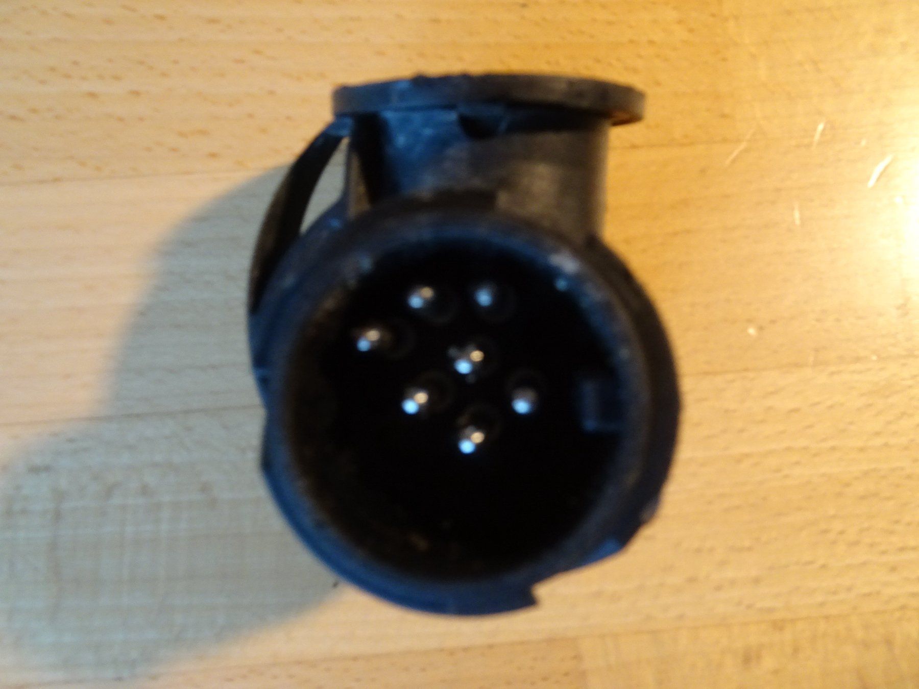 Spine: Anhängerstecker  3 zu 7 polig – Usato da Matzingen venduto da carola71 1