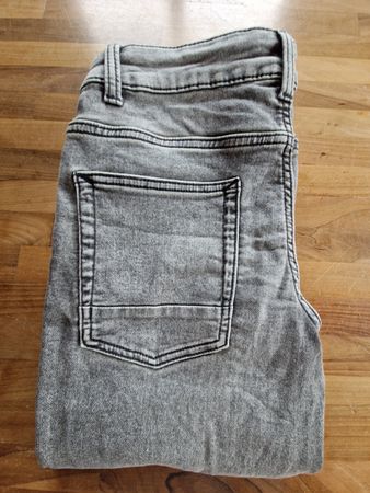 Grau-schwarze Slim Jeans von C&A, Grösse 164, in Top Zustand