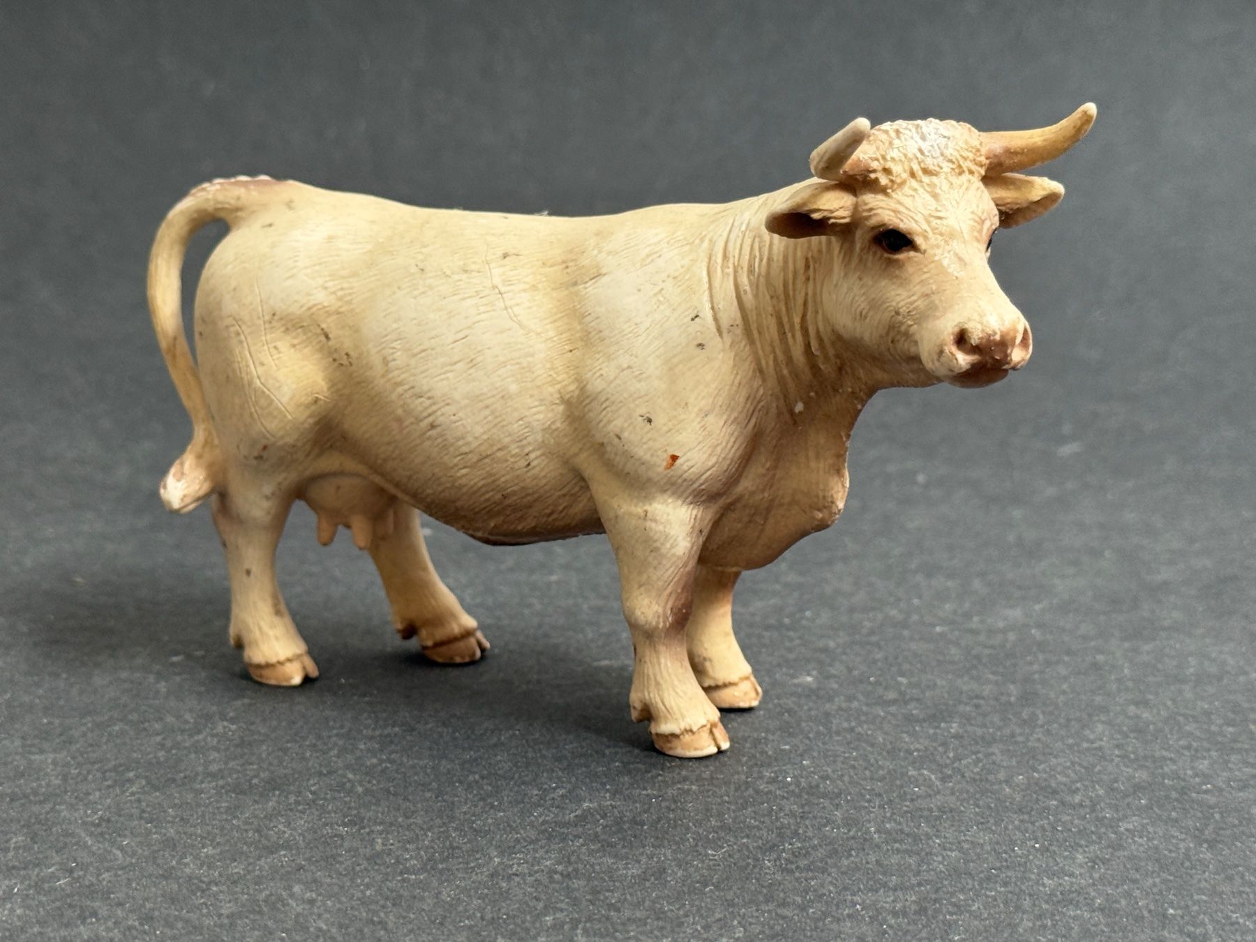 Schleich Statuette: Schleich 13610 Charolais Kuh – Usato da Ennetbaden venduto da mapa05 2