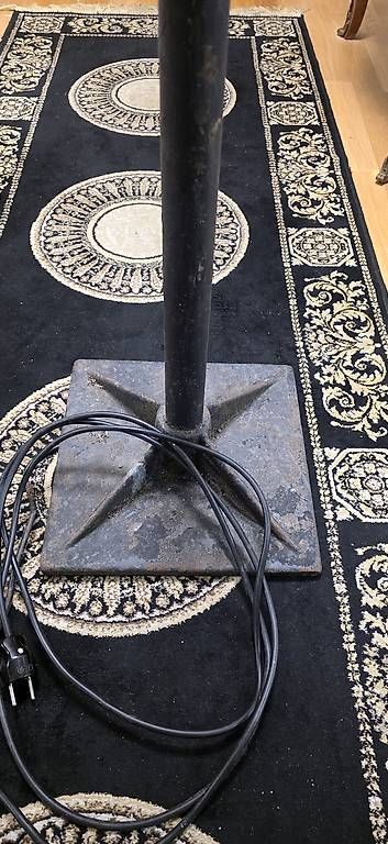 Lampade: SBB Lampe Weichenlaterne als Stehleuchte – Usato da Kaufdorf venduto da Nati-Nati 2