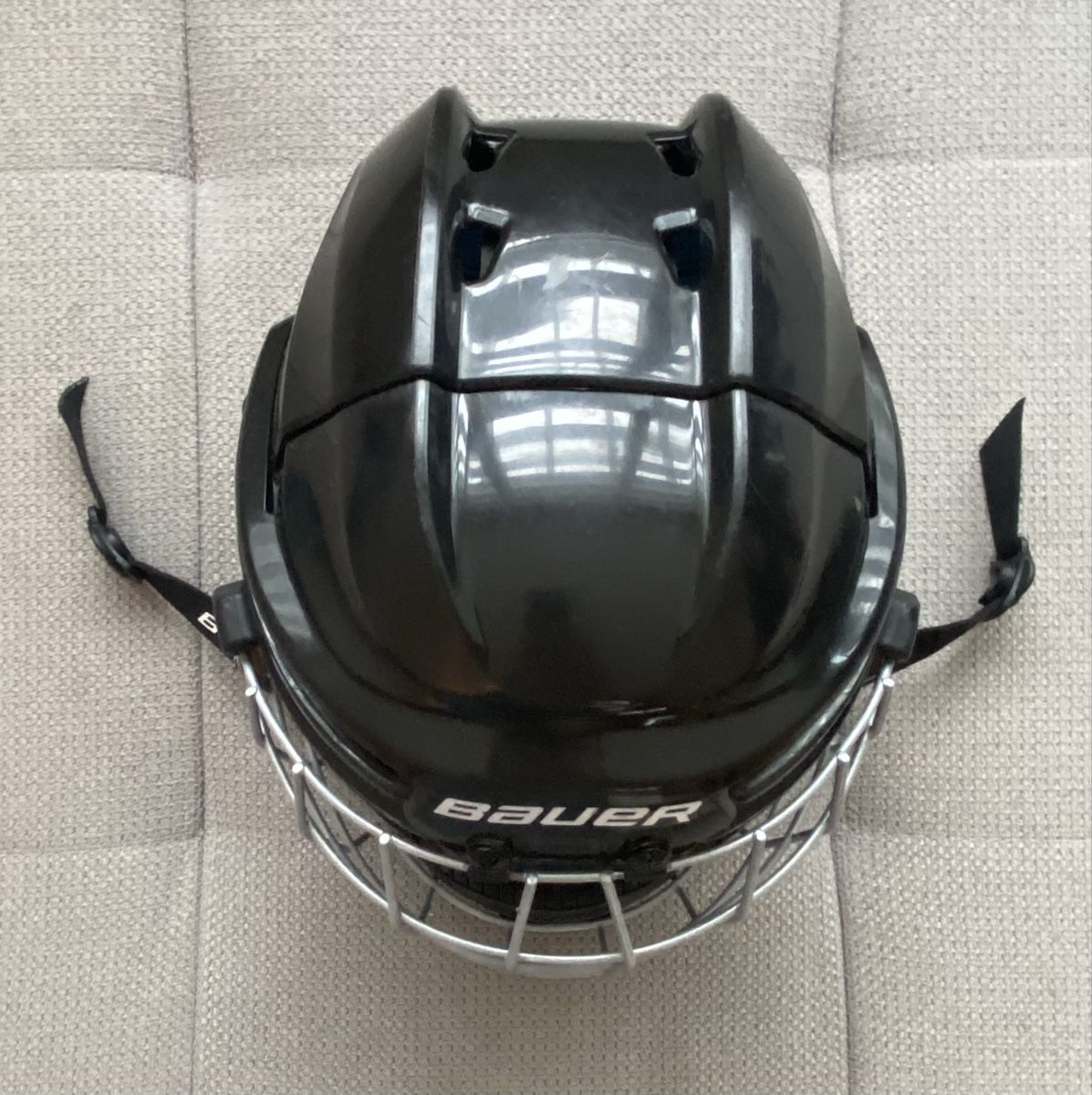 Bauer Casques: Bauer Prodigy Eishockey-Helm mit Gesichtsschutz – D'occasion à Volketswil par 9394 2