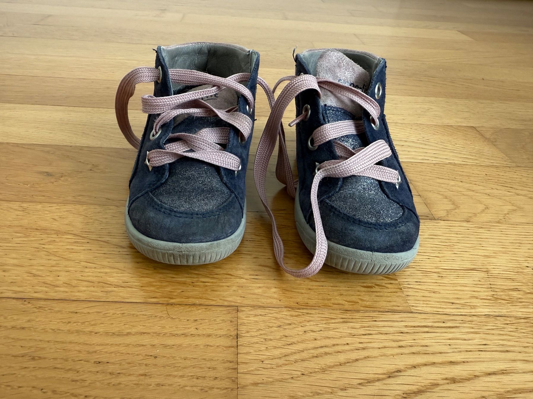 Schuhe für Mädchen: Superfit Mädchen Frühling Stiefel, Gr. 22 – Gebraucht aus Zürich von audrey_dri