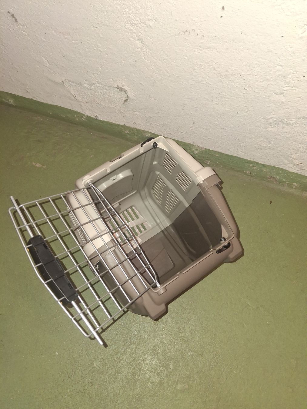 Gabbie, trasporto & Sicurezza: Tiertransportbox – Usato da Sursee venduto da Maddox91 1