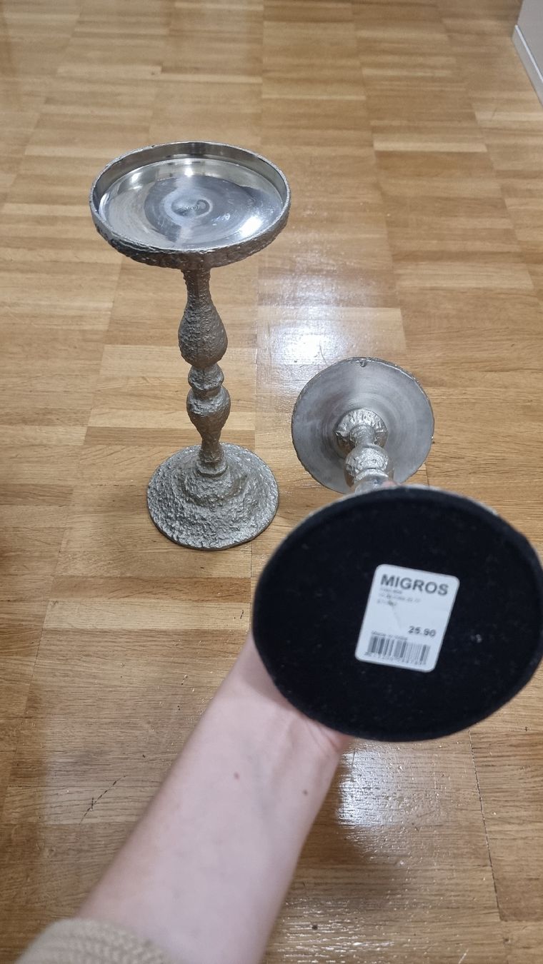 Tutte le decorazioni: Zwei schöne silberne Kerzenständer. – Nuovo (secondo la descrizione) da Dietikon venduto da adr_825s 2