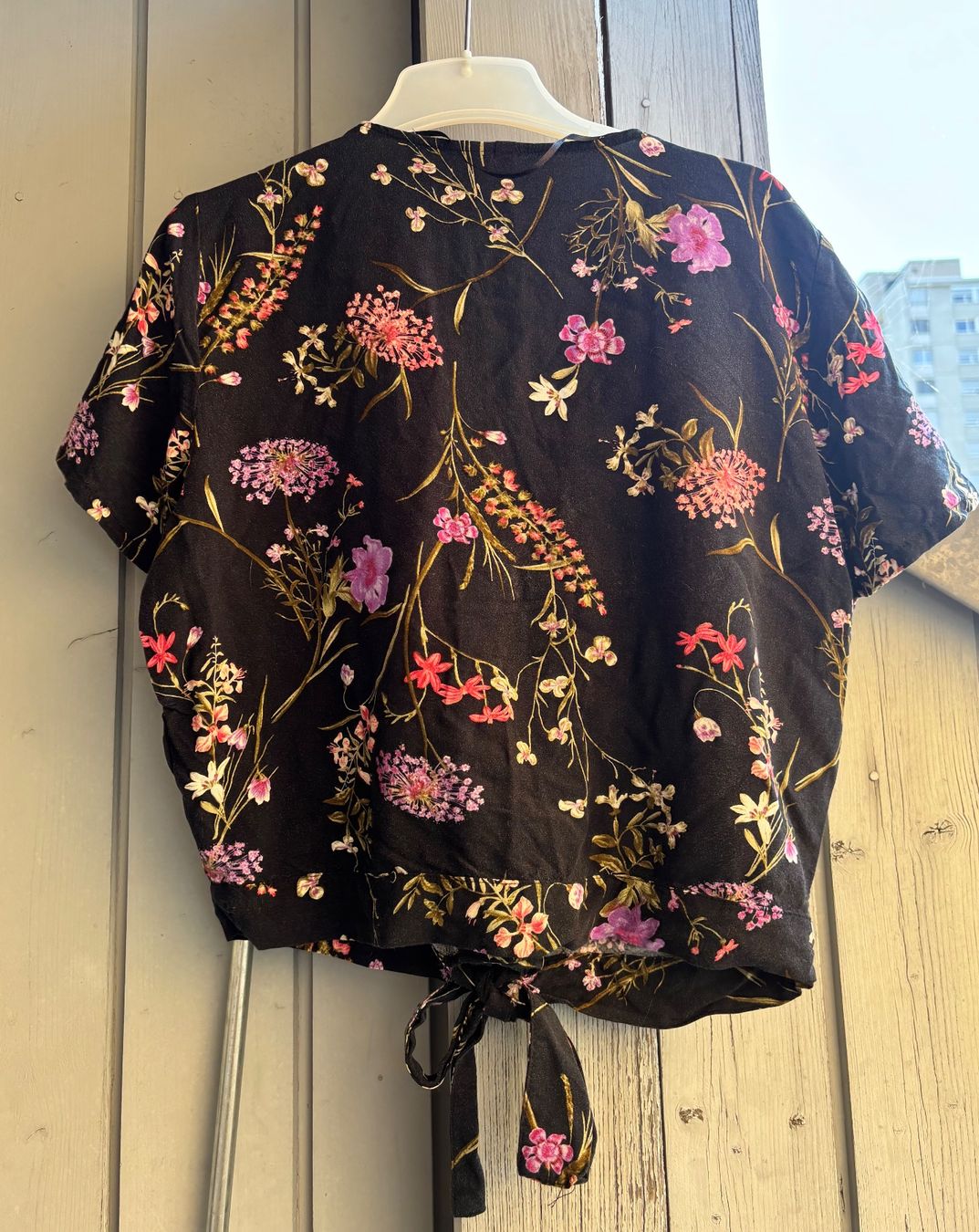 Vero Moda Blusen: Vero Moda Bluse VMEASY TIE Grösse L – Gebraucht aus Brugg AG von ann_stf7 1