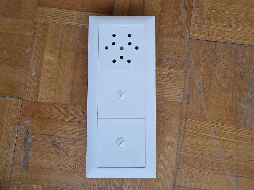 Interruttori: Div. Dimmer, Steckdosen und Schalter – Usato da Grosswangen venduto da chreguu 1