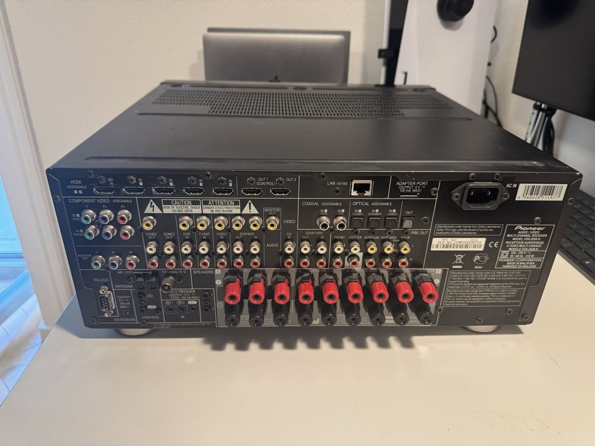 Pioneer Ricevitori: Pioneer Audio/Video Multichannel Receiver VSX-2020 – Usato da Biel/Bienne venduto da LeBrun77 1