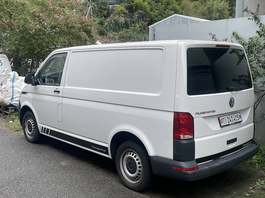 Veicoli commerciali: Vendo VW T6.1 – Usato da Riazzino venduto da morettini71 1