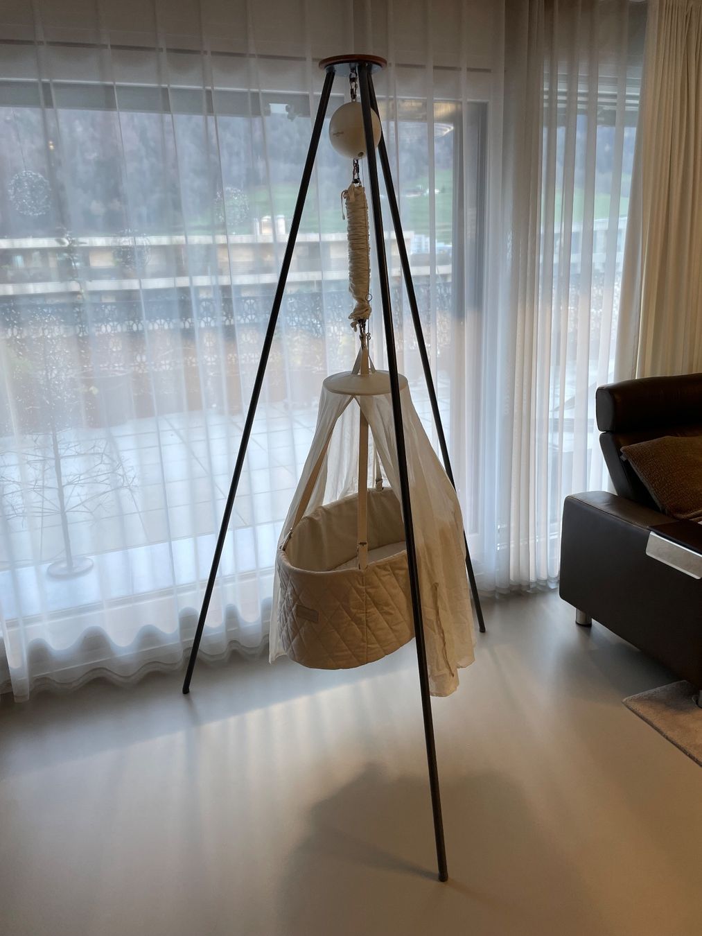 Moonboon Wippen & Schaukeln: Moonboon Federwiege – Gebraucht aus Chur von Finnish