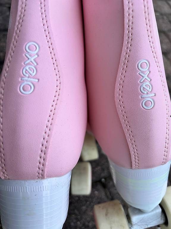 Inline-Skating & Rollschuhe: Rollschuhe Damen Grösse 40 – Gebraucht aus Liestal von emb1 2