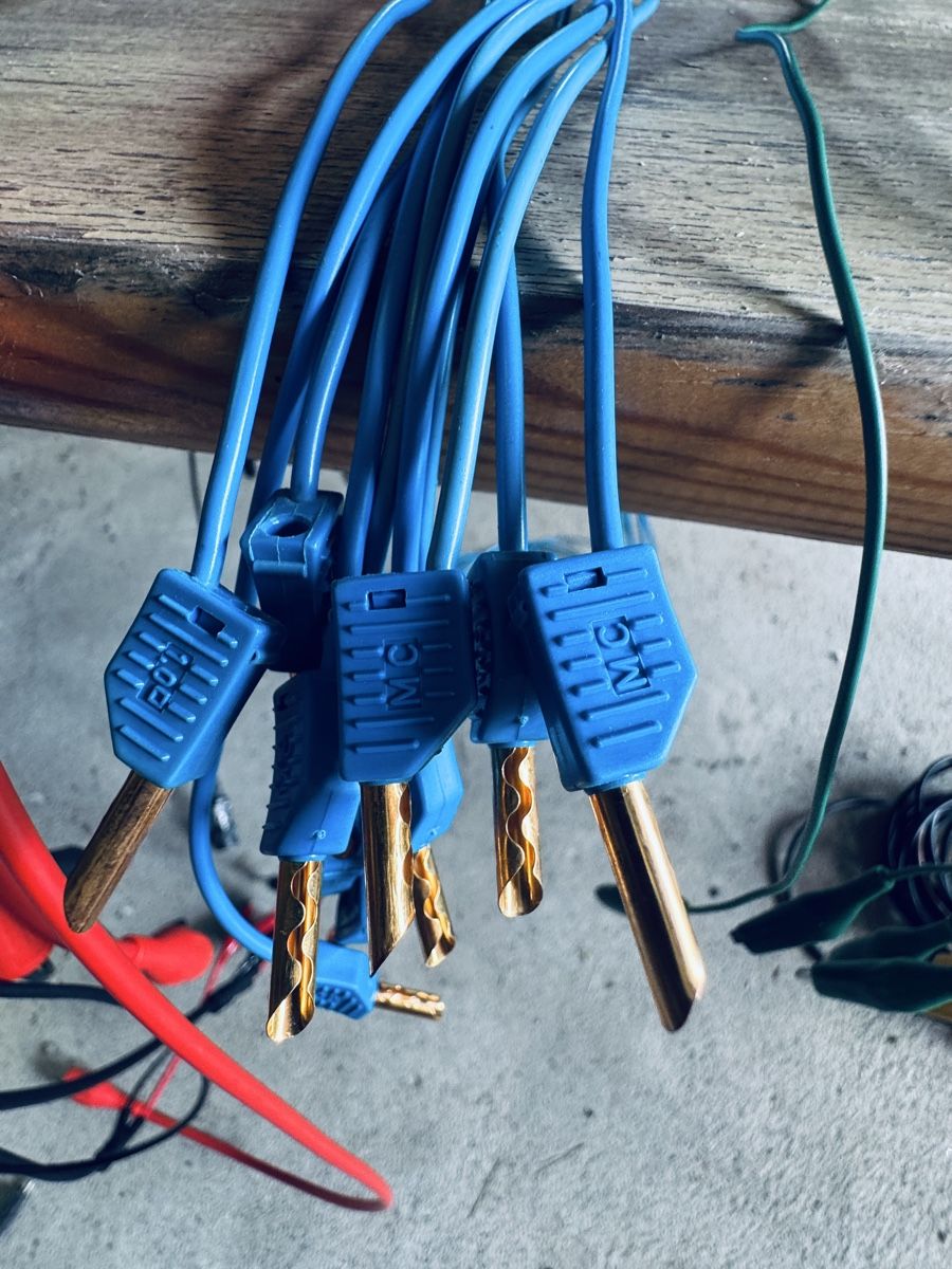 Radiocomunicazione: Diverse Kabel zu Messgeräten – Usato da Sternenberg venduto da Mcfraui 1