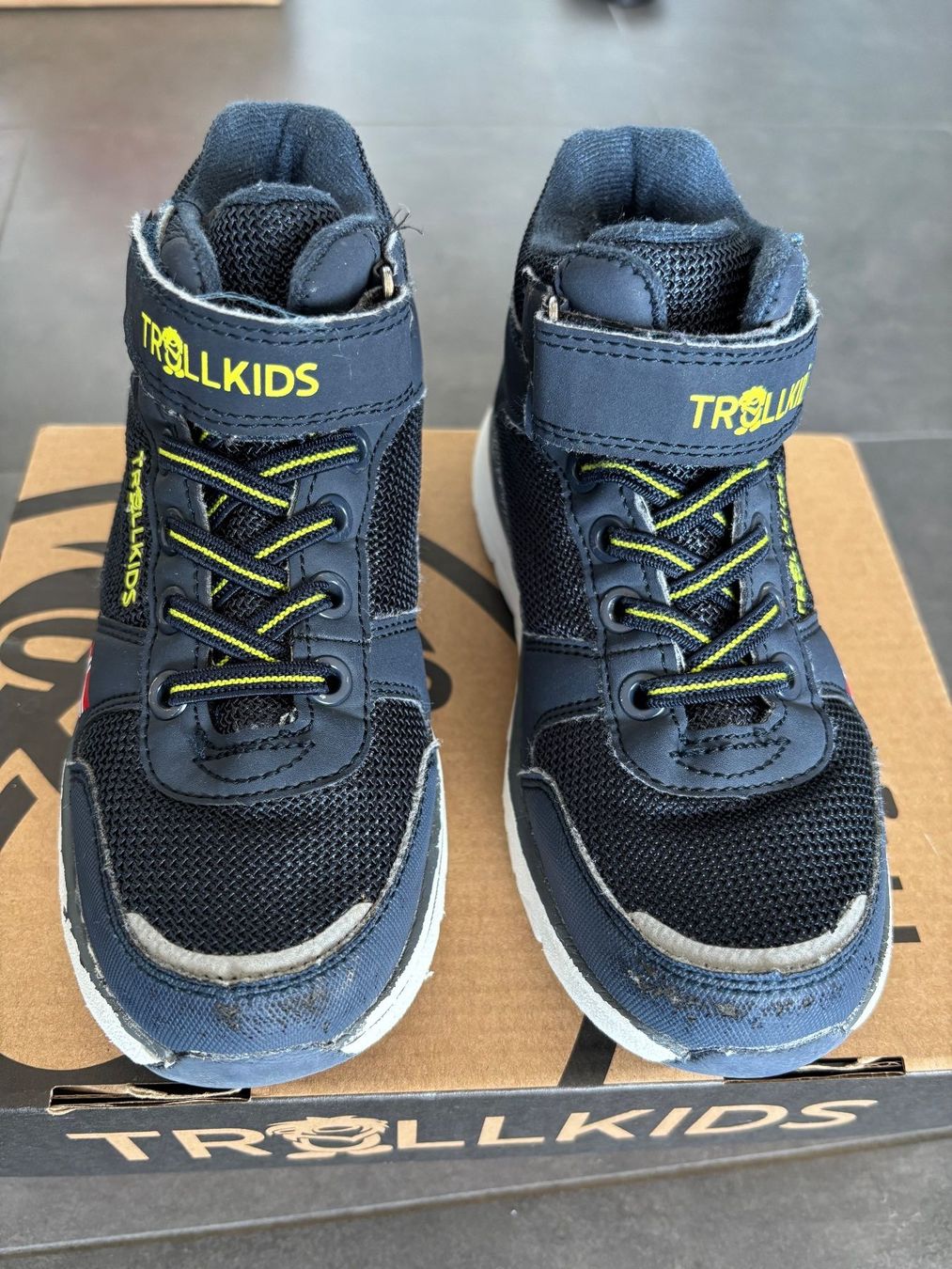 Scarpe per ragazzi: TrollKids Stavanger - mittellanger Winterschnitt – Usato da Oberägeri venduto da MariaLehman 4