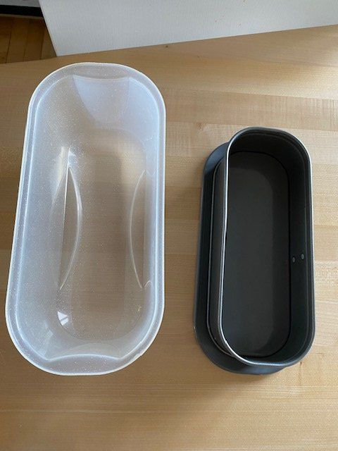 Betty Bossi Teglie da forno: Springform Cake, mit Abdeckhaube – Usato da Edlibach venduto da Arnoldotto 1