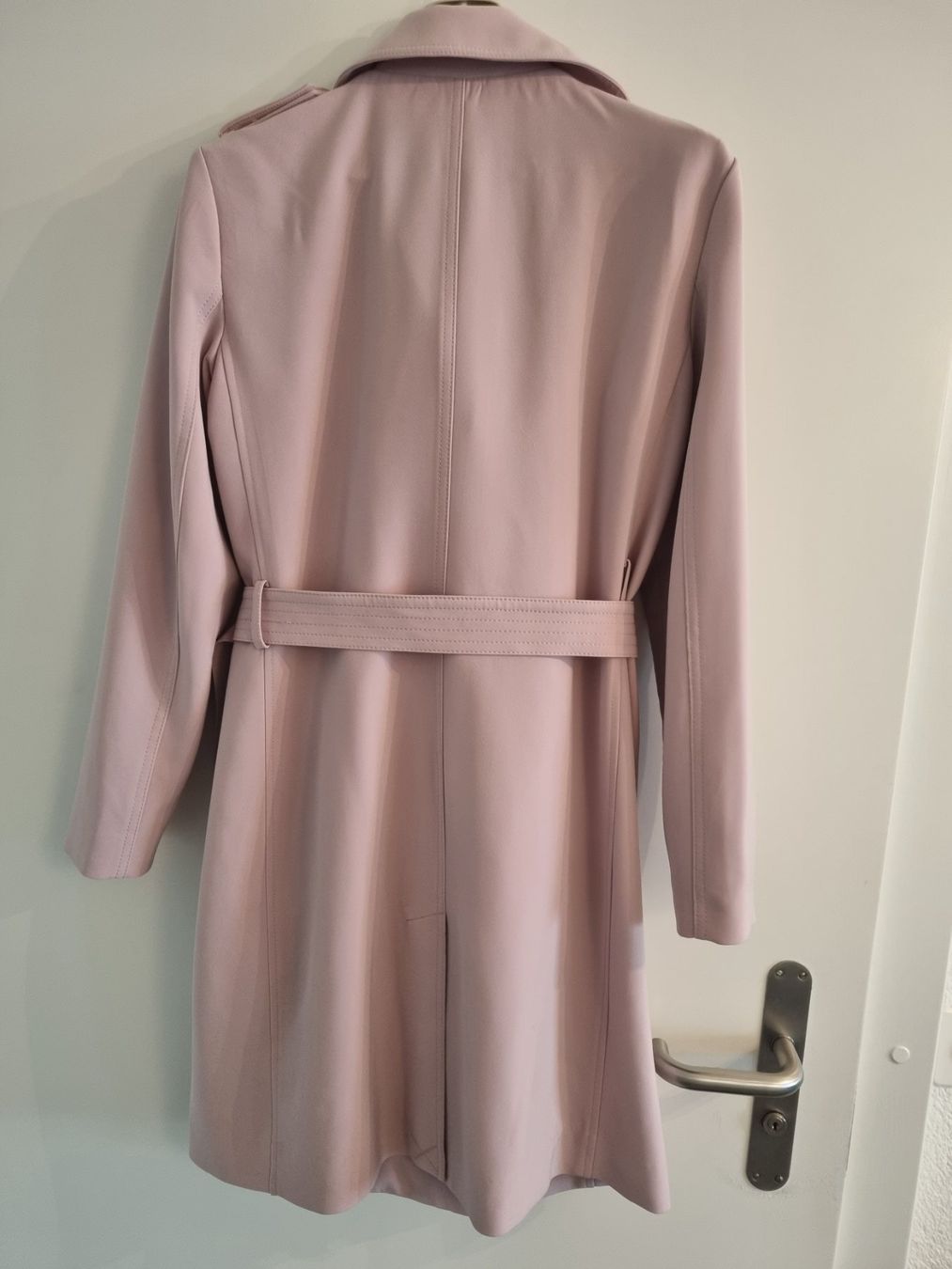 Mäntel: Mantel Trenchcoat H&M Gr. 38 – Gebraucht aus thalwil von Raishin720 3
