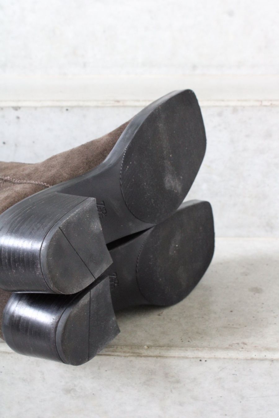 Zara Scarpe da donna: Zara Suede Leather Boots – Nuovo (secondo la descrizione) da St. Gallen venduto da look-twice 7