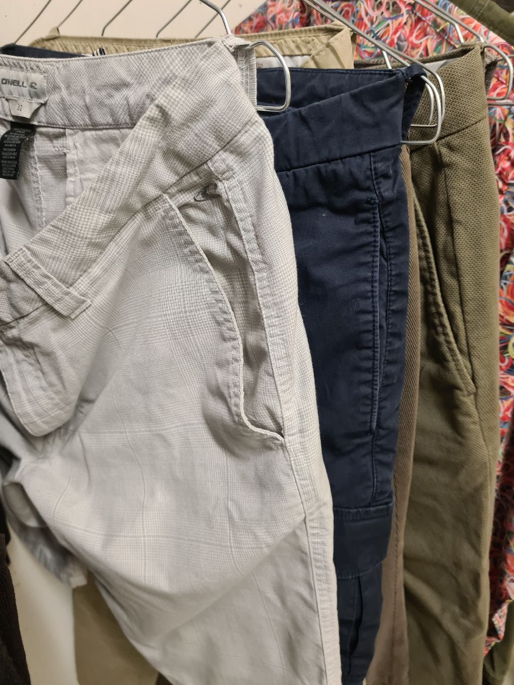 Lotti di vestiti: 20 Teile Herren, gr. S/M – Usato da Steinhausen venduto da MilaB 2