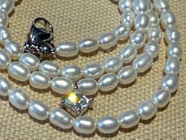 Baby Süsswasser Perlen & Swarovski Halskette Collier 42 cm