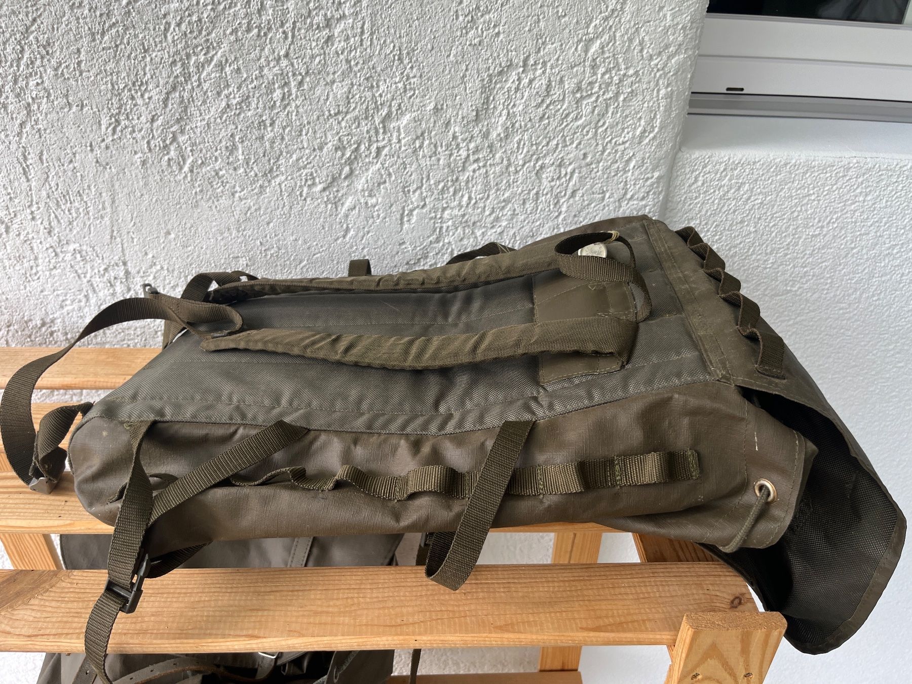 Schweizer Armee Zaini: Militärrucksack, von 1990 – Usato da Uhwiesen venduto da cinnaj 3