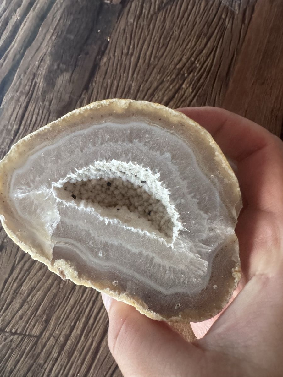 Pierres précieuses: Helle Achat-Geode mit Kristallhöhle – Neuf (Voir description) à Müllheim Dorf par nad_pgq2 2
