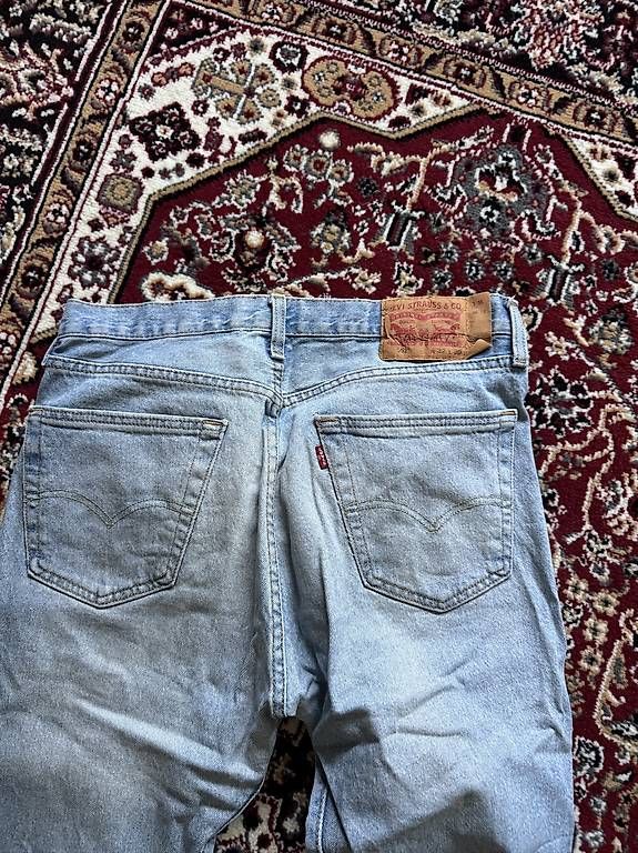 Jeans: Levis 501 Hose – Usato da St. Gallen venduto da rechsteinersell 1