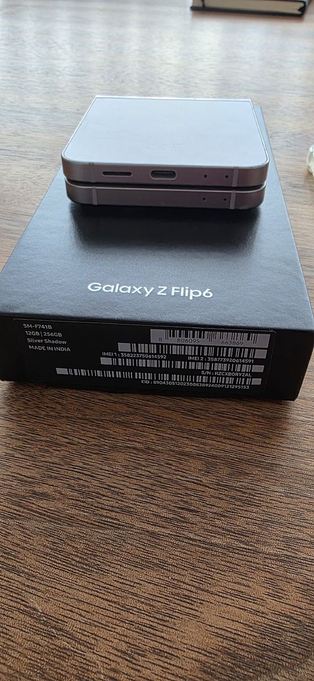 Samsung Handys / Smartphones: Galaxy Z Flip 6 – Gebraucht aus Buchrain von kble 4