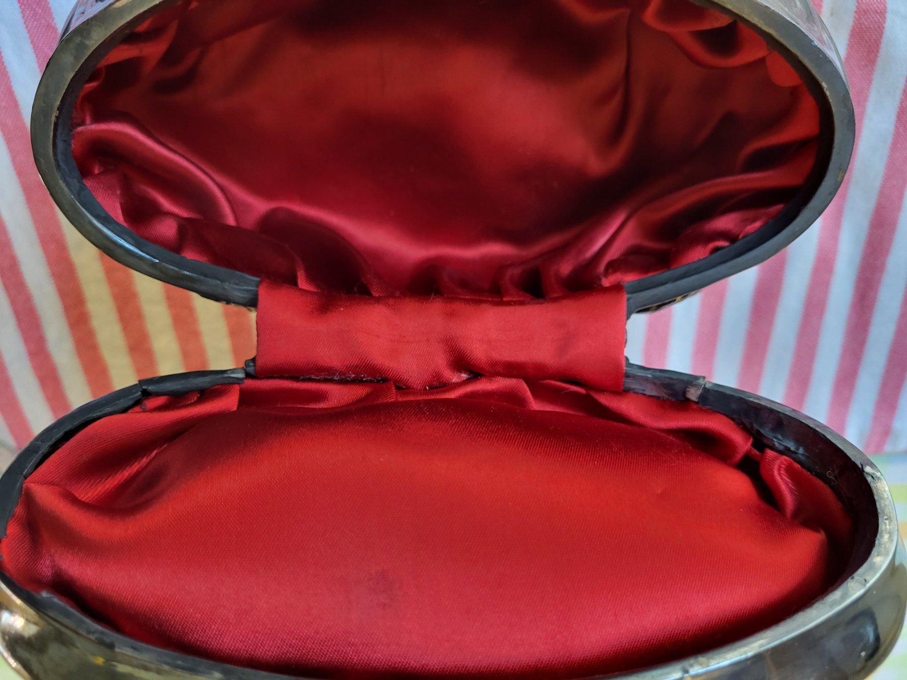 Cassapanche: Schatulle, Silber?, zweites Barock – Usato da St. Gallen venduto da nikolausraphael 7