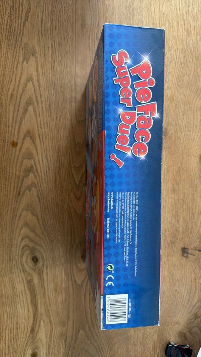 Hasbro Giochi: Pie Face Super Duel Brettspiel neu – Nuovo e nell'imballaggio originale da Pieterlen venduto da Kiko_