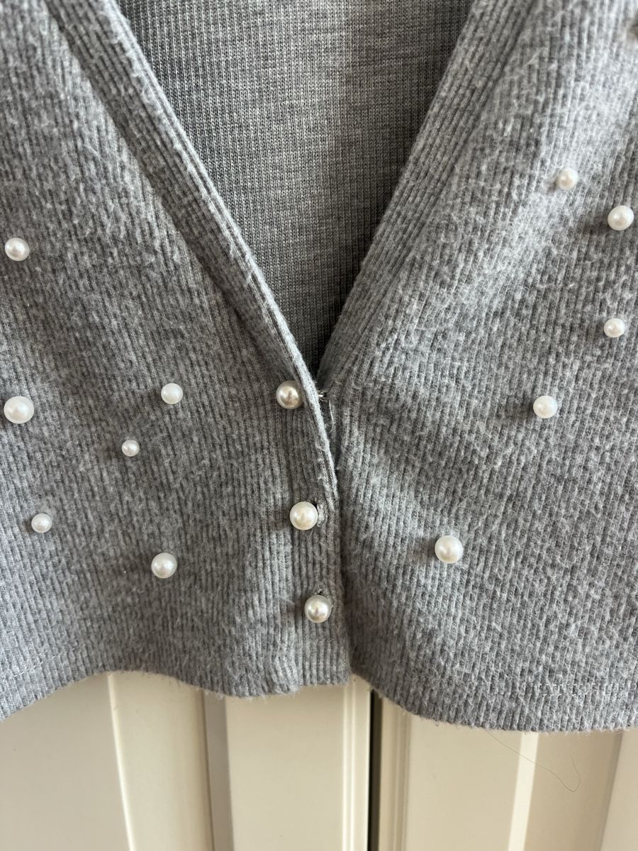 Zara Maglioni & Felpe: Zara Strickjacke mit Perlen, grau, Gr. S – Nuovo (secondo la descrizione) da Eschenbach LU venduto da fva_w6dz 3