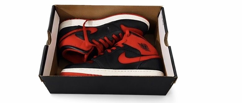 Jordan Scarpe da uomo: Jordans 1 Mid – Nuovo (secondo la descrizione) da Diepoldsau venduto da Samu_Seller7 2