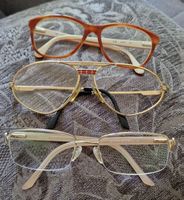Lots de très belles montures de lunettes de trois marques