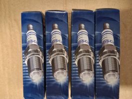 4 Stück  BOSCH Zündkerzen FR7 KCX+  NEU und originalverpackt