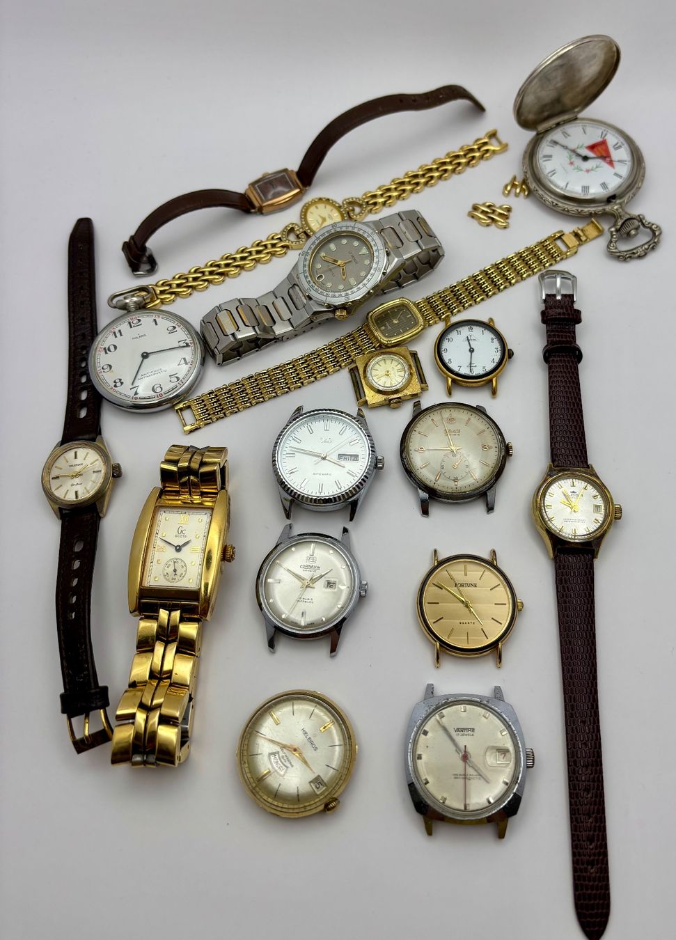 Bucherer Uhren: Mega Uhrenlot – Defekt aus Rorschach von ZeitWerk.10